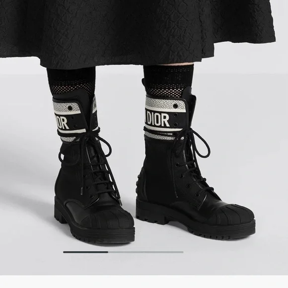 Dior Black and White D-Major Lace-Up Ankle Boot - Picture 2 of 7